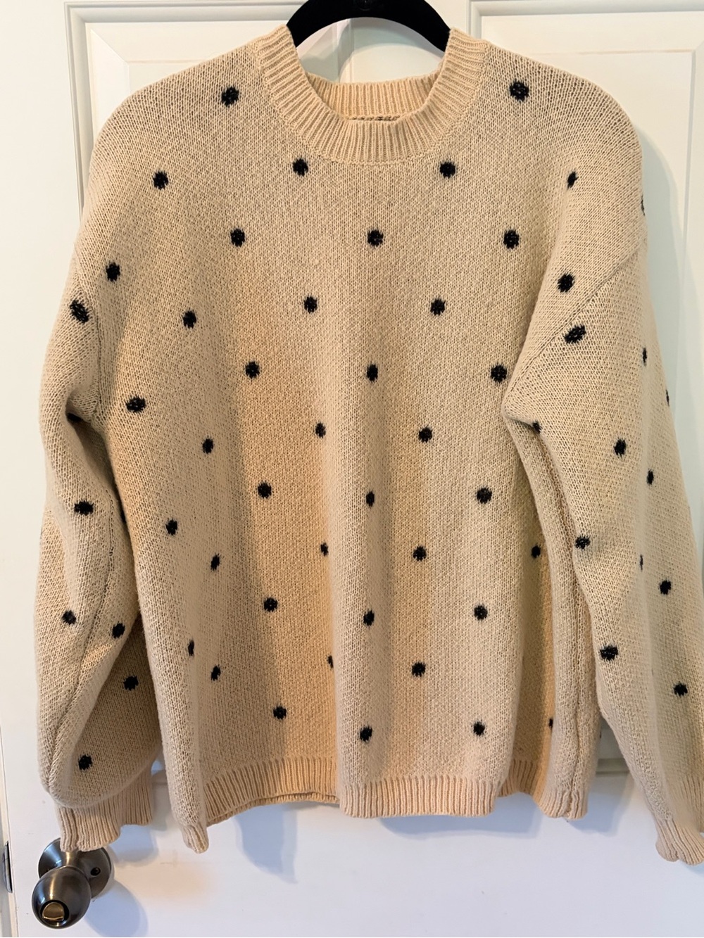 SHEIN Beige Crewneck Sweater with Black Polka Dots
